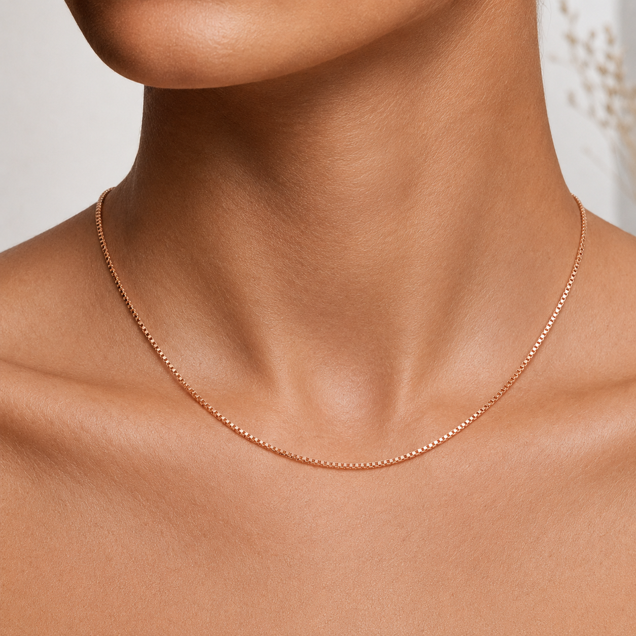 Fine Line Box Chain