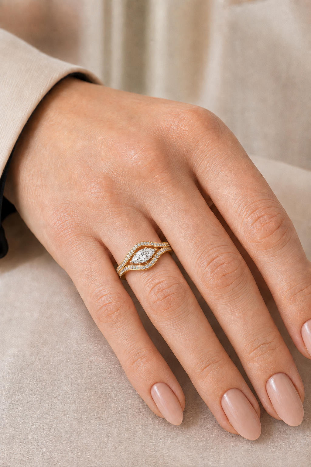 The Current Ring