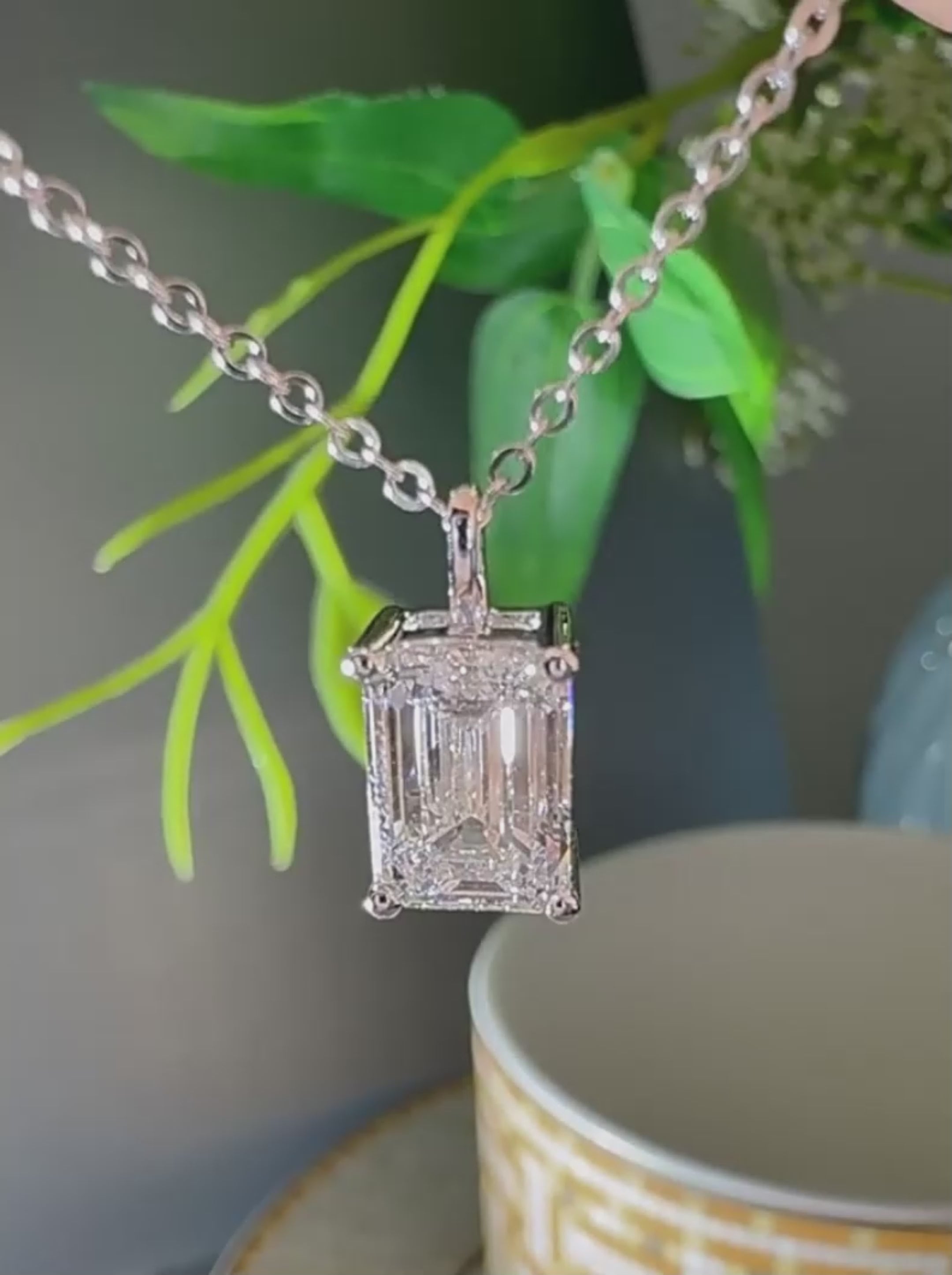 Prism 1.00ct Emerald-Cut Lab-Grown Diamond Pendant